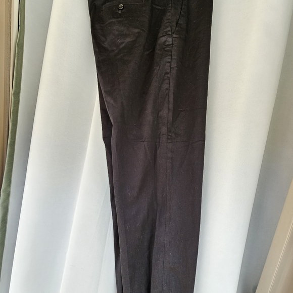 Banana Republic • Womens Size 12 • Black Trousers • - Picture 2 of 7